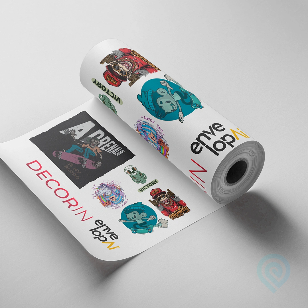 Bobina de filme DTF com estampas estilo cartoon